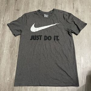 Nike Just Do it Grey Shirt